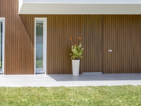 Boiserie Ultrashield Twix Claddy in teak di Déco