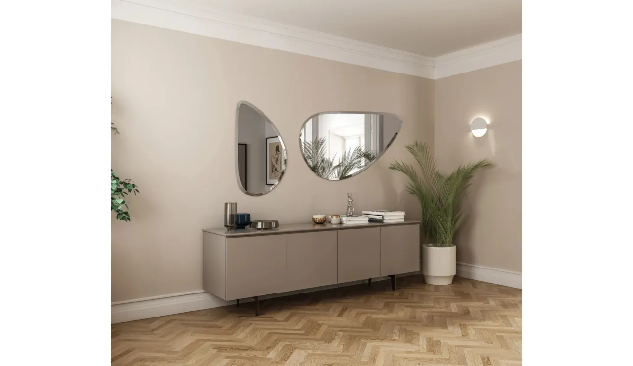 Specchio Boston sagomato e bisellato di Easyline