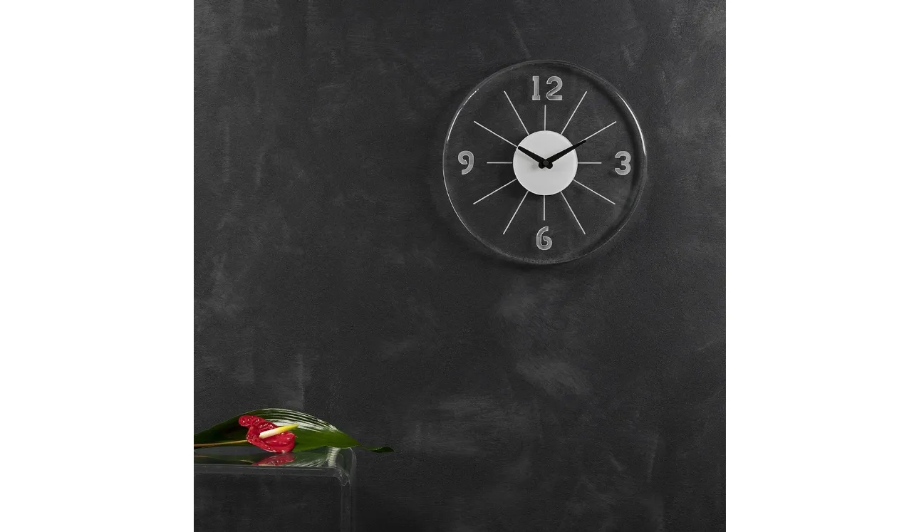 Orologio in metallo Focus di Vesta