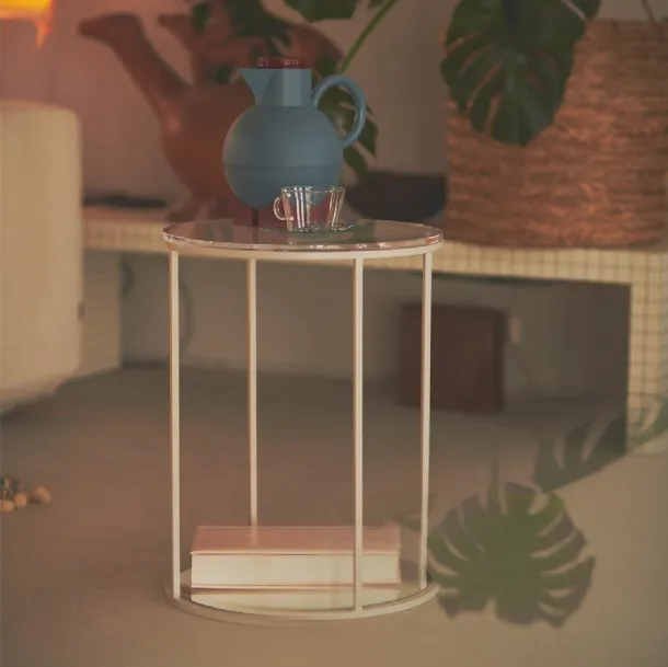Tavolino in cristallo acrilico e metallo Seaside tondo alto di Vesta