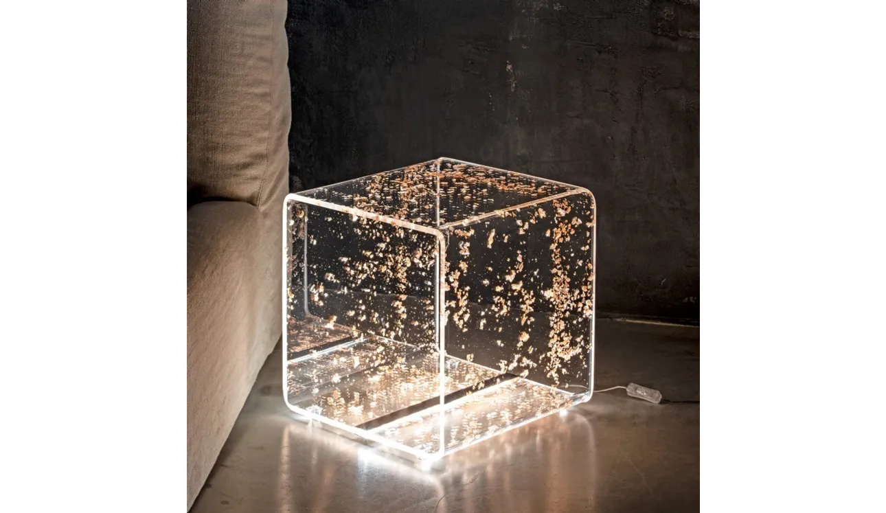 Lampada  tavolino in cristallo acrilico Future di Vesta