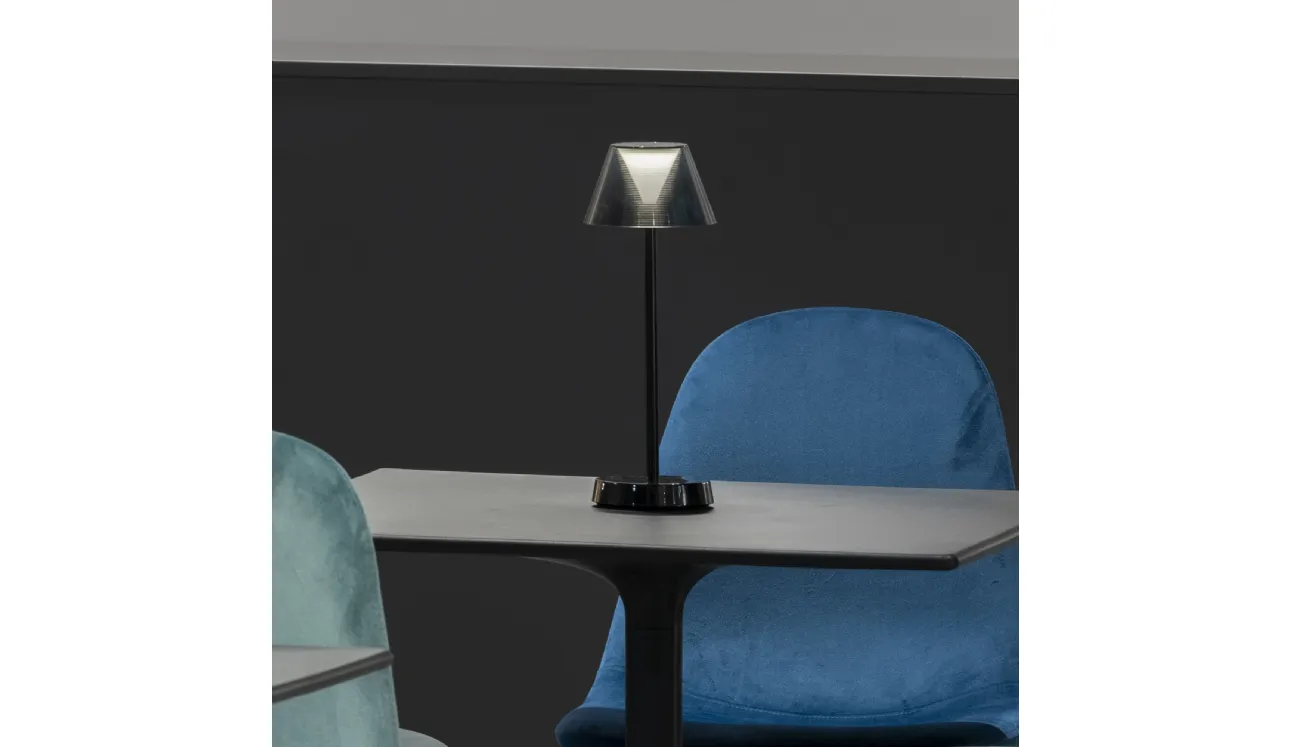 Lampada da tavolo Lolita da esterno ricaricabile senza filo di Ideal Lux