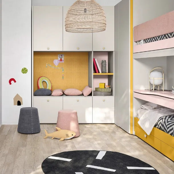 Cameretta con letti a castello, piano scrivania estraibile, armadio a muro Kids space 15 di Nidi