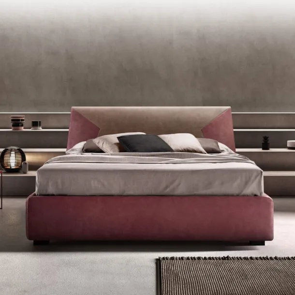 Letto in tessuto imbottito con testiera JS di Bside