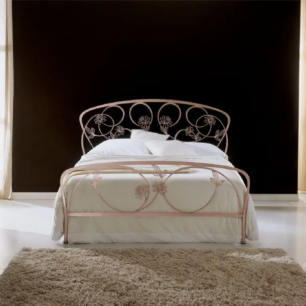 Letto con testiera lavorata con fiori in ferro battuto Glicine di Bontempi