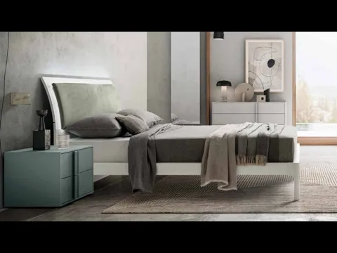 Letto finitura Matwood White con testiera imbottita Parentesi di SantaLucia