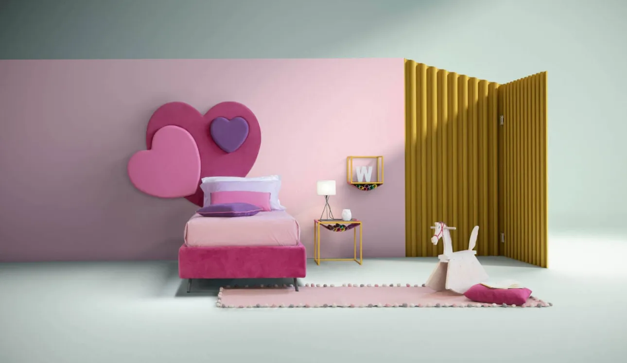 Letto moderno con testiera a forma di cuore Sweet di Bside