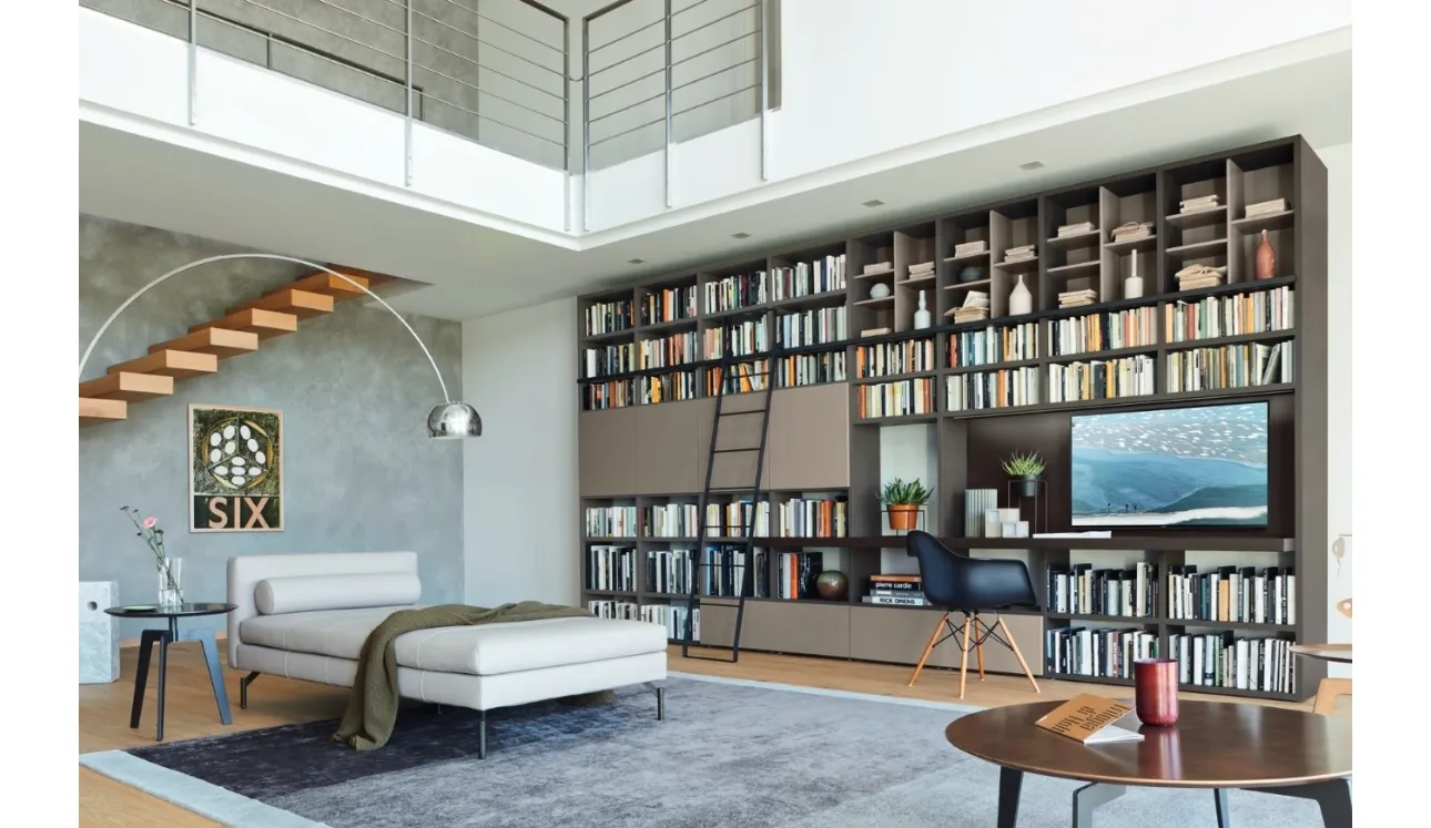 Libreria con vano porta TV Modo M6C68 in laccato opaco di Sangiacomo