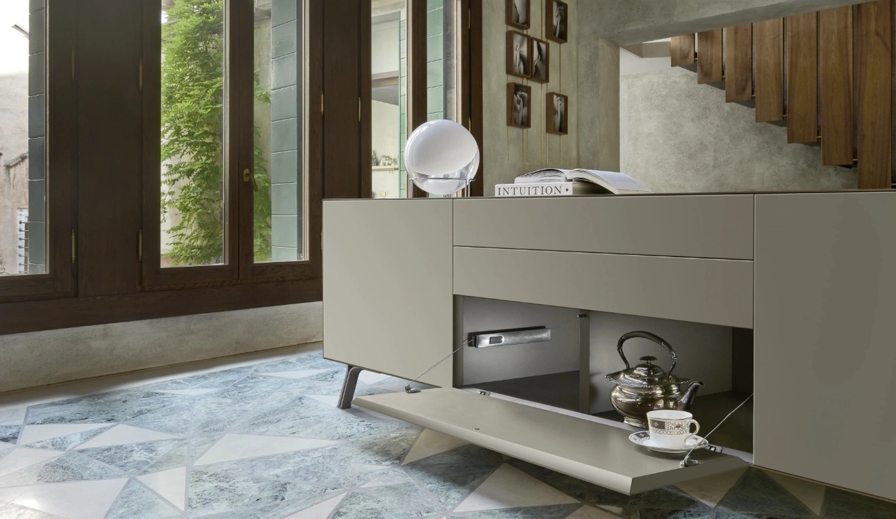 Madia Domino Mono 01 di Sangiacomo