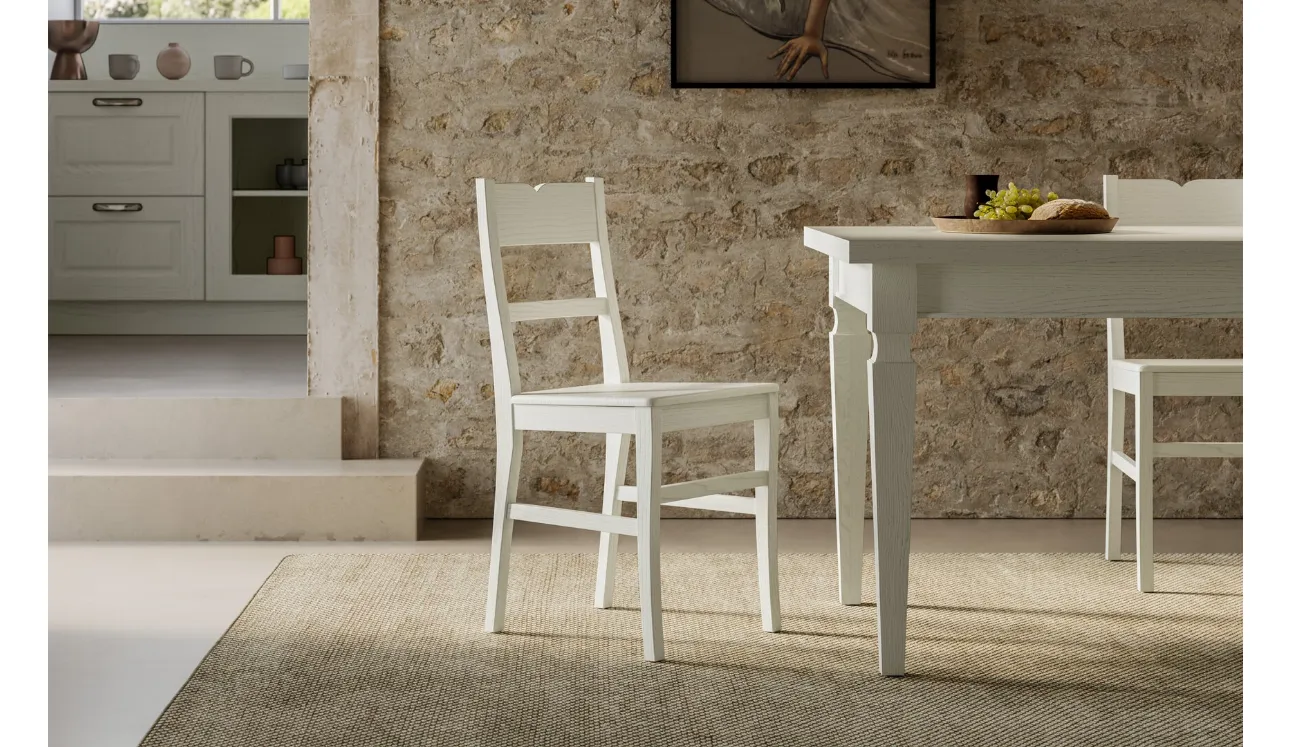 Sedia Flora in legno massello laccato di Arredo3