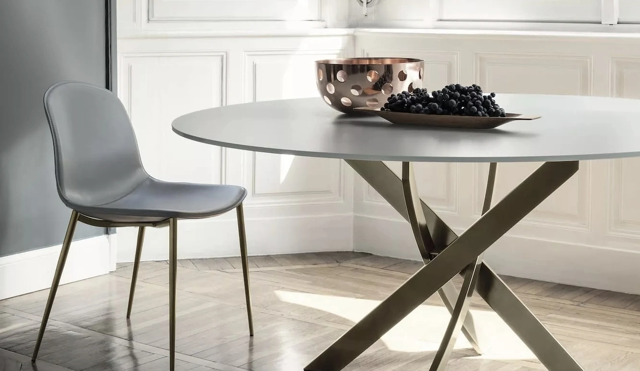 Sedia in pelle Seventy di Bontempi