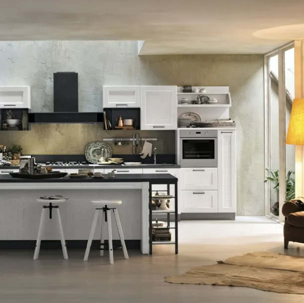 Cucina Classicha York v2 Anta Dogata Rovere Bianco Artic e Maniglia Francesca in finitura Peltro di Stosa