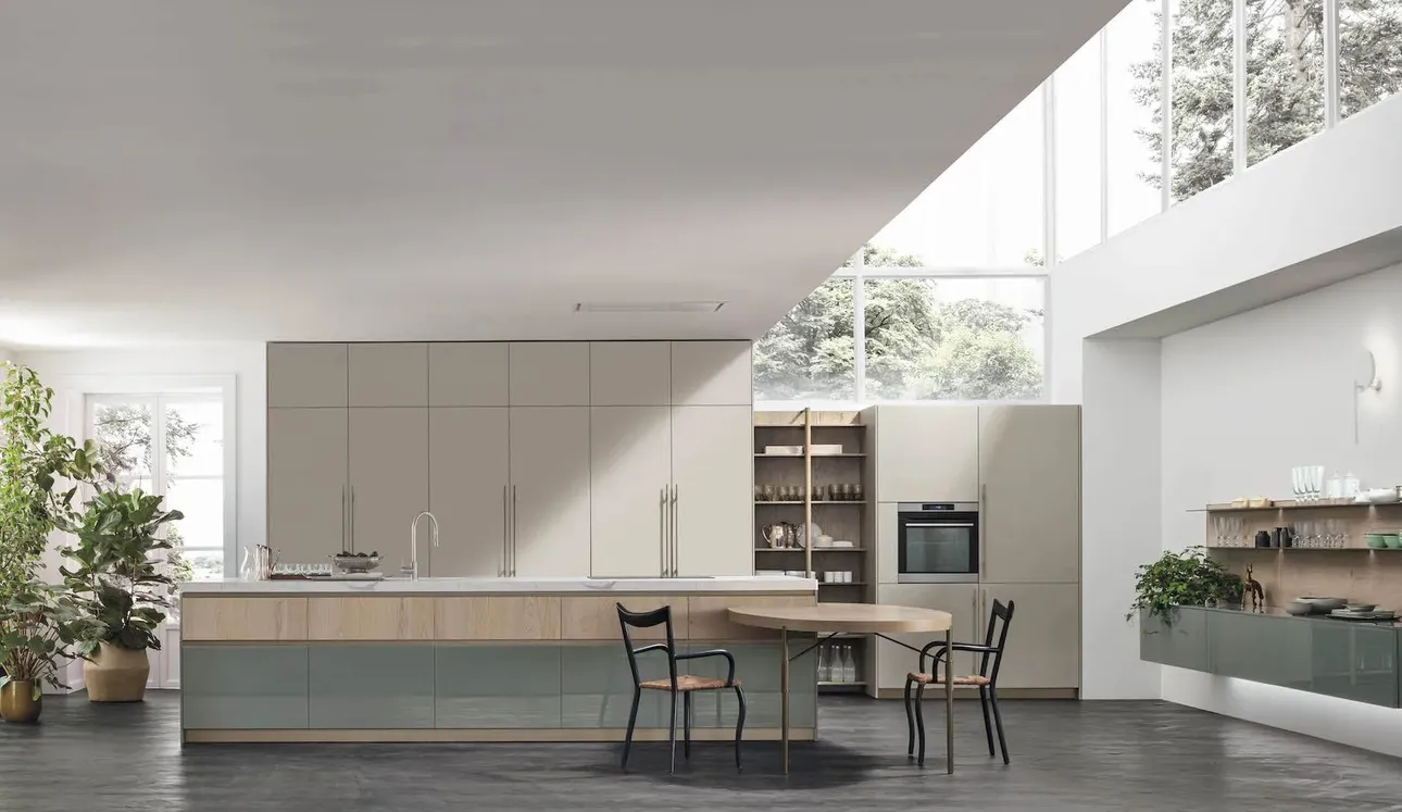 Cucina Moderna con isola Color Trend 01 in laccato opaco e lucido di Stosa
