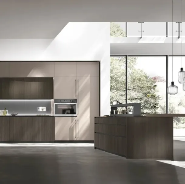 Cucina Moderna con isola Metropolis v01 in Termo Strutturato Rovere Conero Riga e Pet Metal Acciaio di Stosa