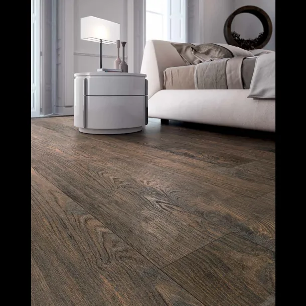 Parquet Laminato Rovere Scuro di Garofoli