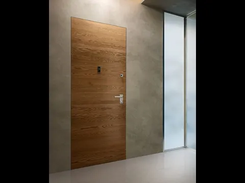 Porta blindata a filomuro Regina Rovere Terra di Garofoli