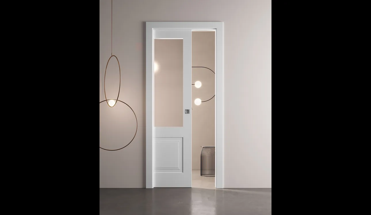 Porta per interni scorrevole Milia in laccato con vetro di Garofoli