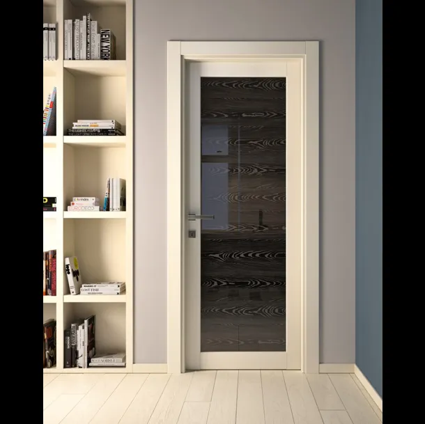 Porta per interni Xonda in laccato con Vetro effetto Wood di Garofoli
