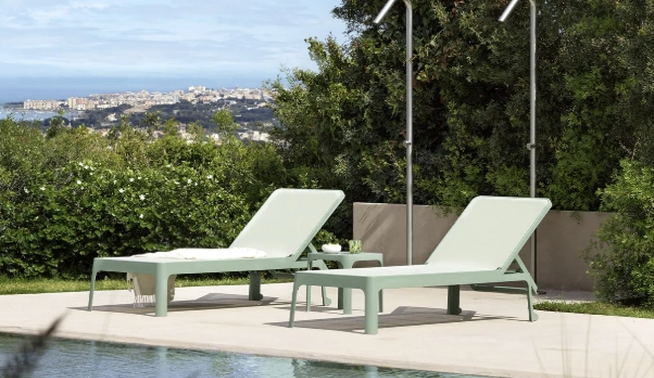 Lettino prendisole Plano in polipropilene e tessuto sintetico di Nardi