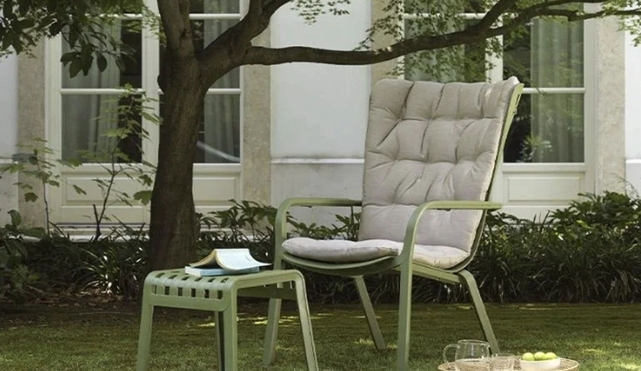 Sgabello Poggiapiedi per esterni in polipropilene Poggio di Nardi