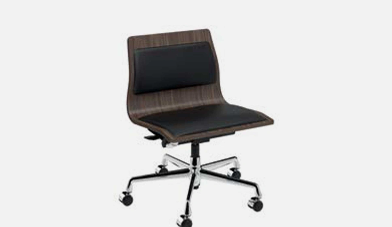 Sedia Altair in legno di Sigerico